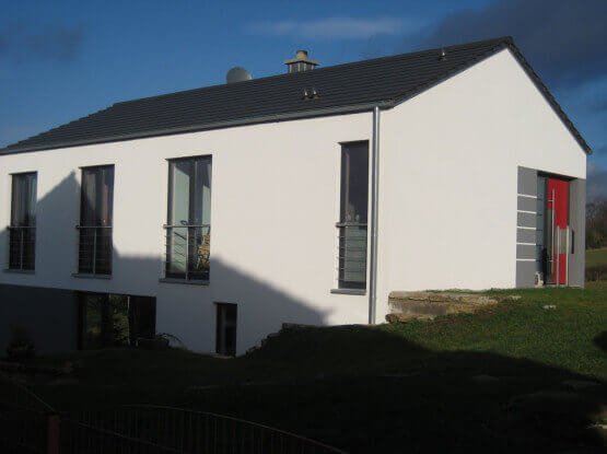 Haustür und Fenster für Einfamilienhaus